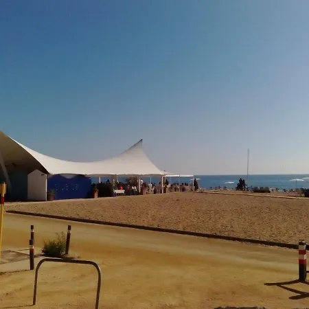 Homeholidaysrentals Etoile Apartment