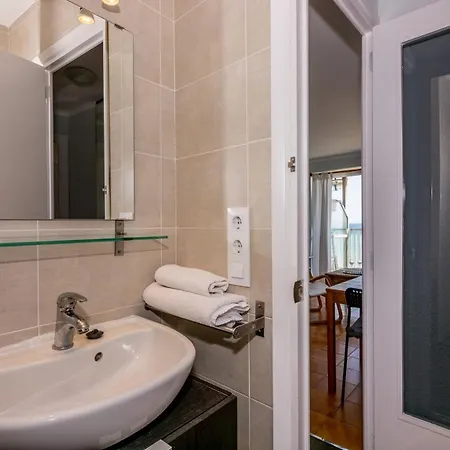 アパート Homeholidaysrentals Etoile カレーリャ