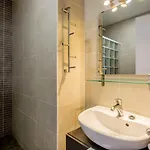 Apartament Homeholidaysrentals Etoile